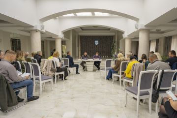 Позачергова сесія Вишневої міської ради