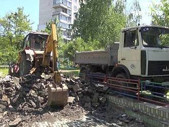 «Будівельним матеріалам не місце на території дитячих садочків», - Ілля Діков