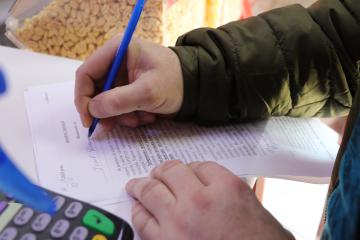 Суб’єктам господарювання Вишневого, які порушують правила карантину, вручені попередження щодо можливого притягнення до адміністративної відповідальності