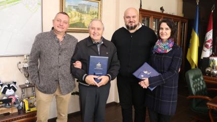 Почесні нагороди Верховної ради України