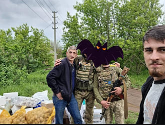 Допомога захисникам на фронт