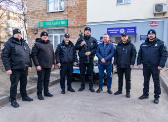 Поліцейському офіцеру Вишневої міської громади надали авто